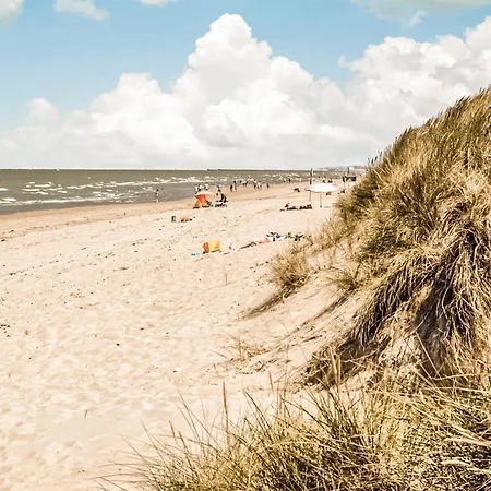 Tatil Evi Stunning In With Kitchen Koksijde